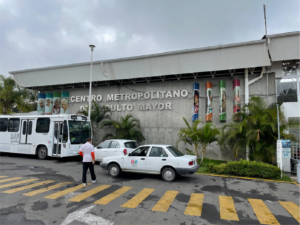 Centro metropolitano del adulto mayor