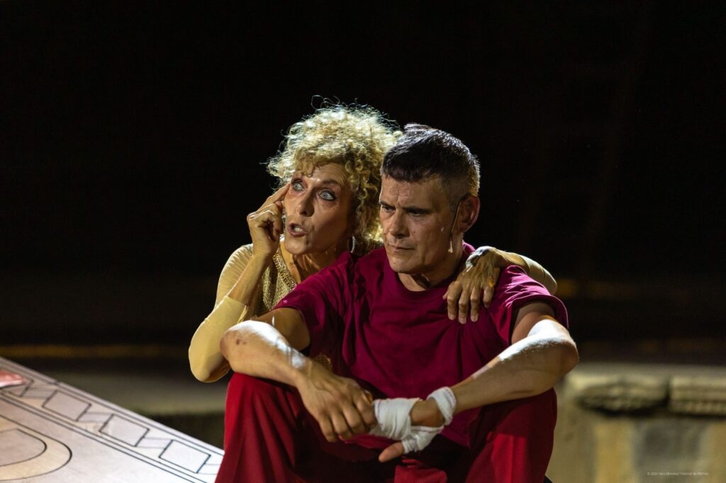 Coriolano puesta en escena destaca