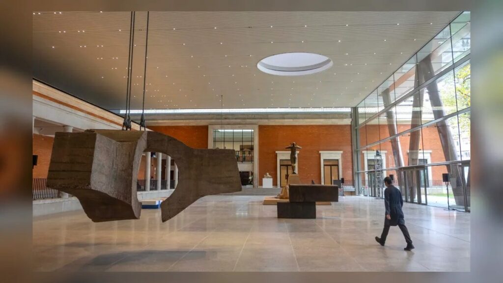El Bellas Artes de Bilbao estrena su ampliación con la visión de Foster y valiosos legados