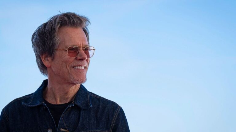 Kevin Bacon reflexiona sobre su carrera y el proyecto familiar ‘Family Movie’