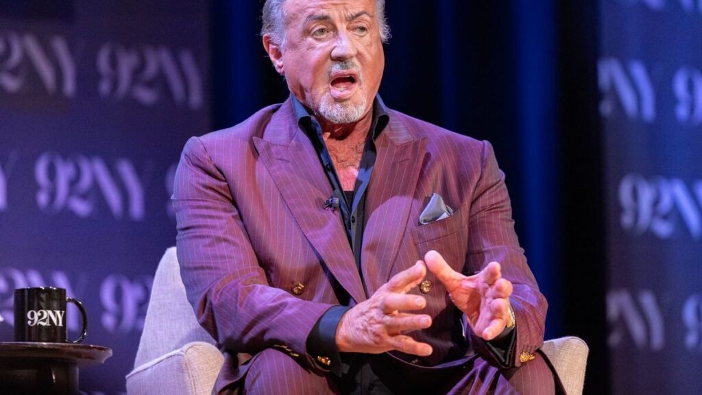 Sylvester Stallone presenta sus memorias con reflexiones sobre la masculinidad y Hollywood